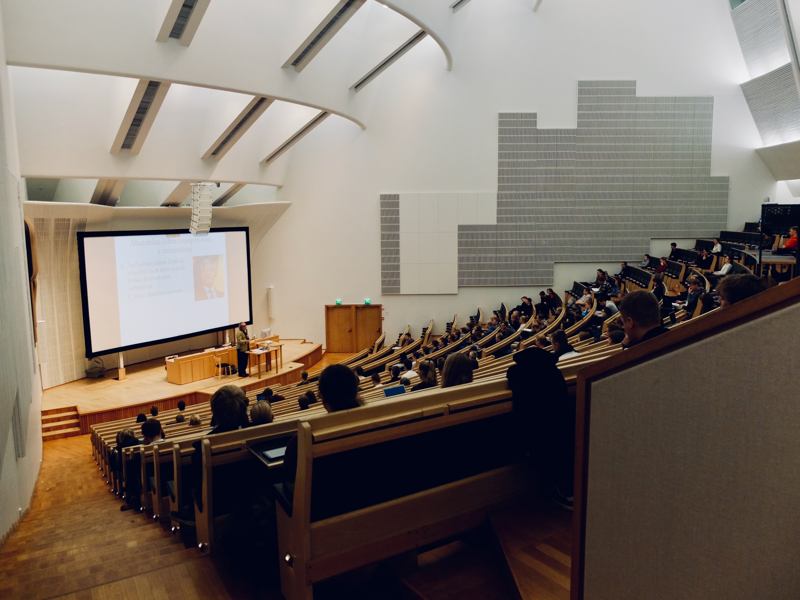 Photo of a lecture hall by Dom Fou on Unsplash
