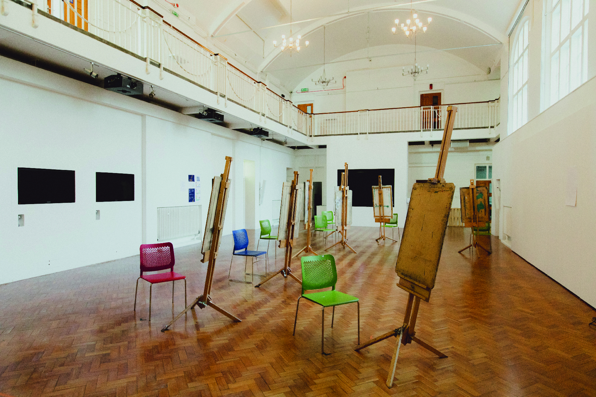 Easels and chairs in Ruskin Gallery